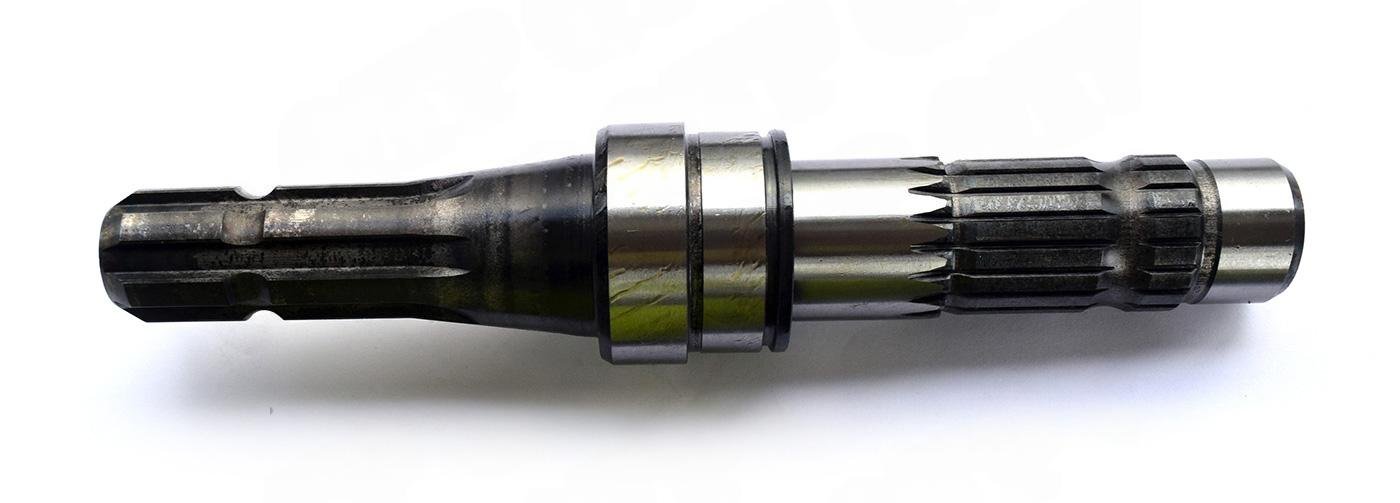 PTO-aksel 54 61 62 64 66 76 77 Serie 540RPM