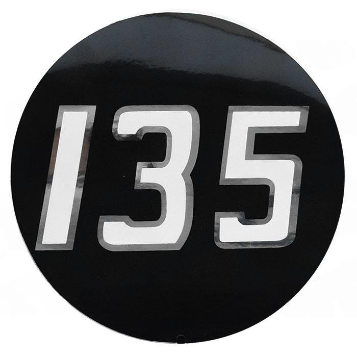 M�rkat 135 Badge