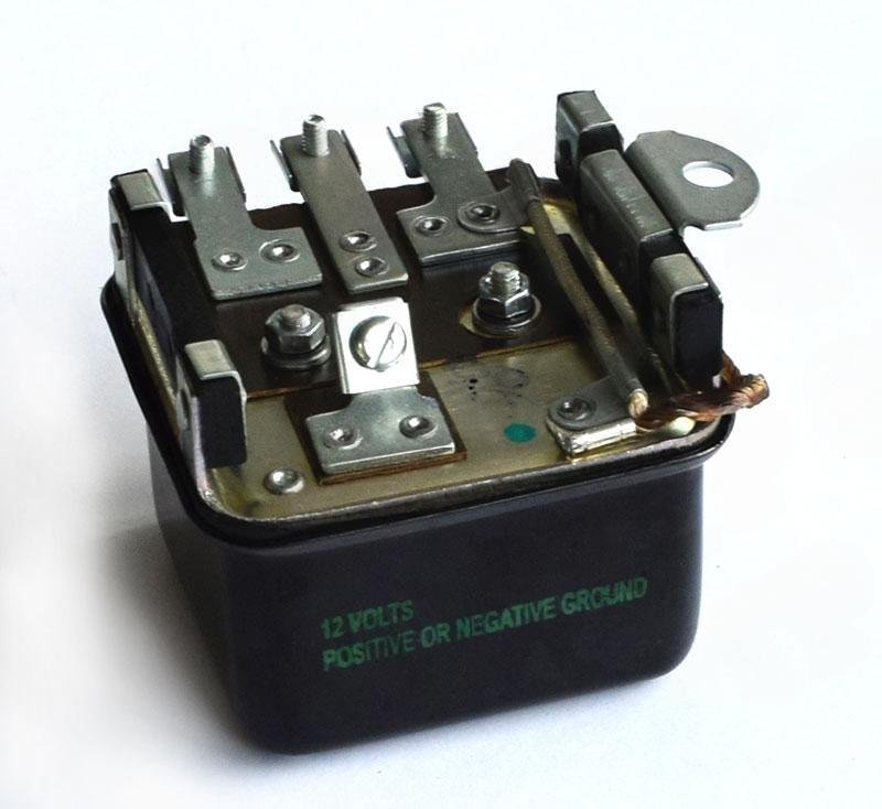 Sp�nningsregulator 12V T035 35 135 Massey